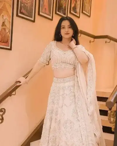 Escort Service In Mahoba